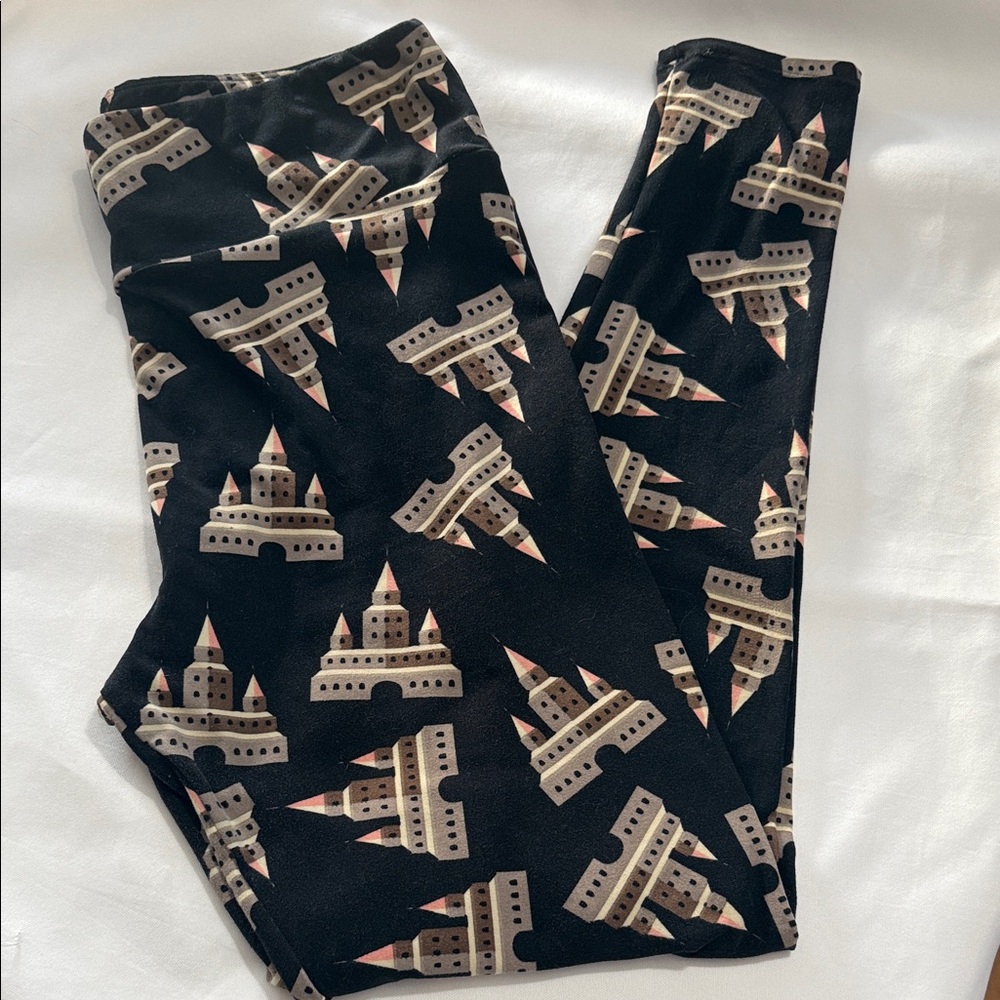 Lularoe Disney Castle Print Leggings
